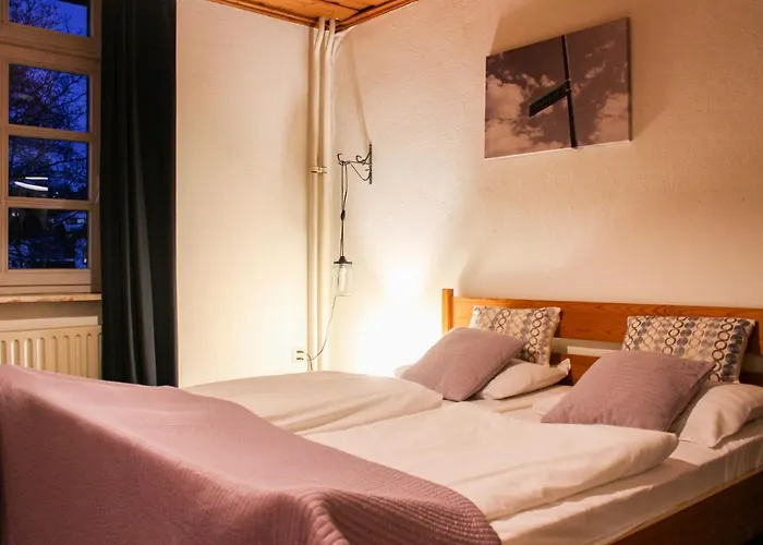 In With Wifi Симпелвелд